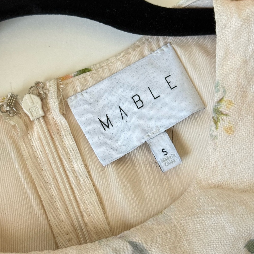 MABLE Floral Tie Shoulder Maxi Dress w/ Tulle Lining Size S - Picture 5 of 9